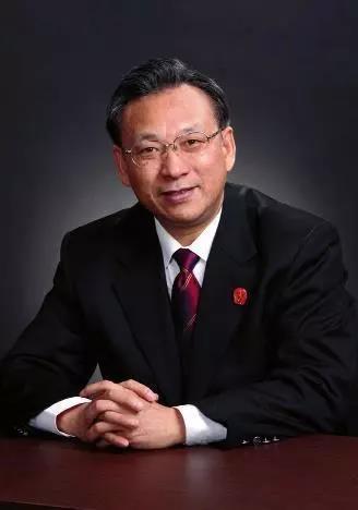江必新